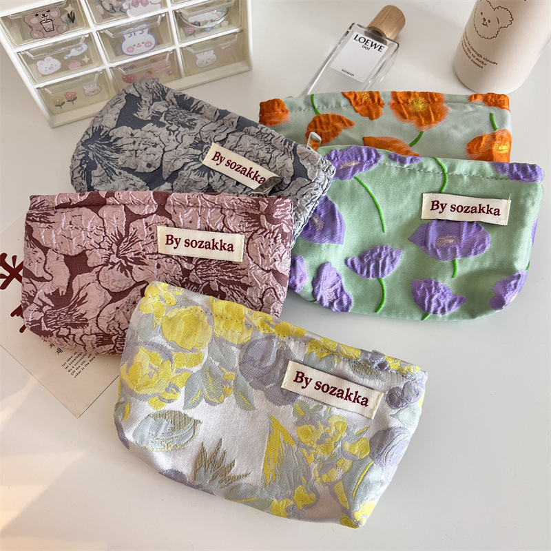Travel Accessories Pouch For Women - Pháp Hoa Nổi Đựng Mỹ Phẩm
