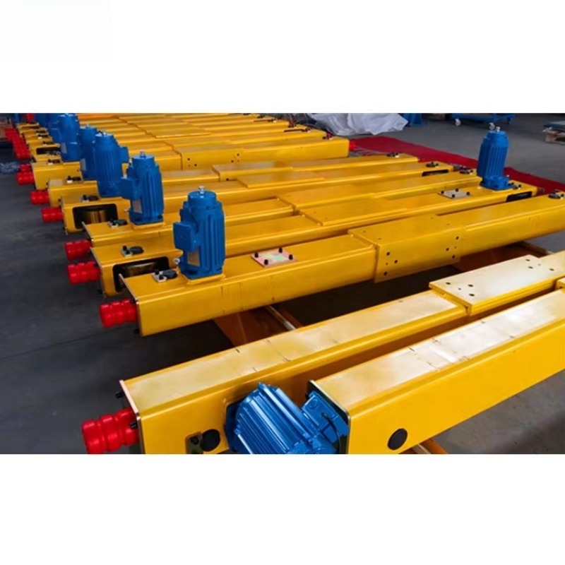 Warehouse Using Overhead Crane - đánh giá và giá Travel Accessories Warehouse