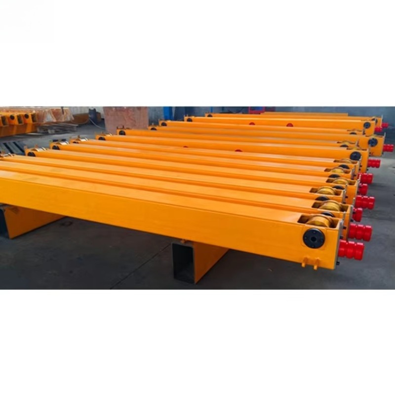 Warehouse Using Overhead Crane - đánh giá và giá Travel Accessories Warehouse