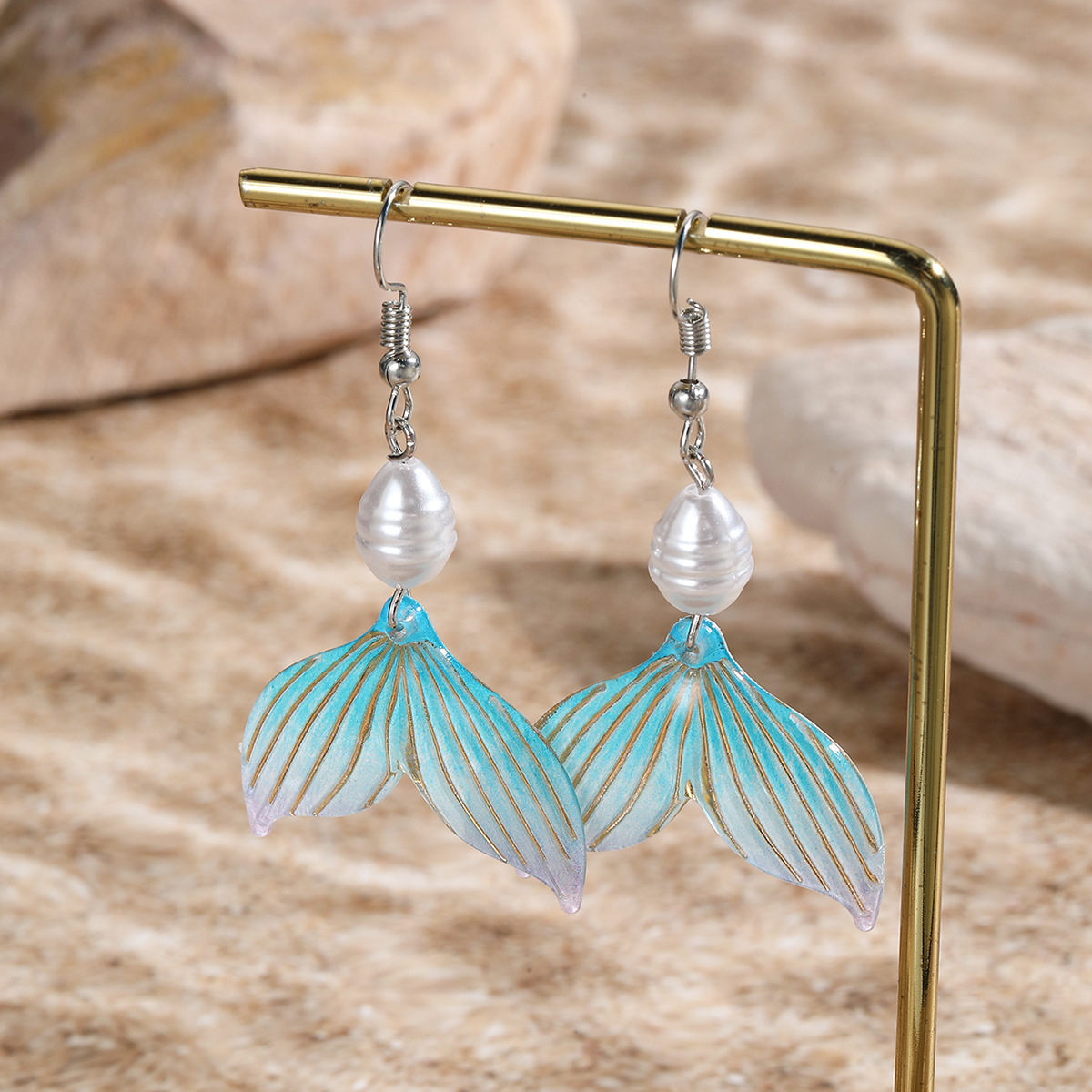 Pair of Fashion Women Earrings - đánh giá và giá Travel Accessories Dropshipping