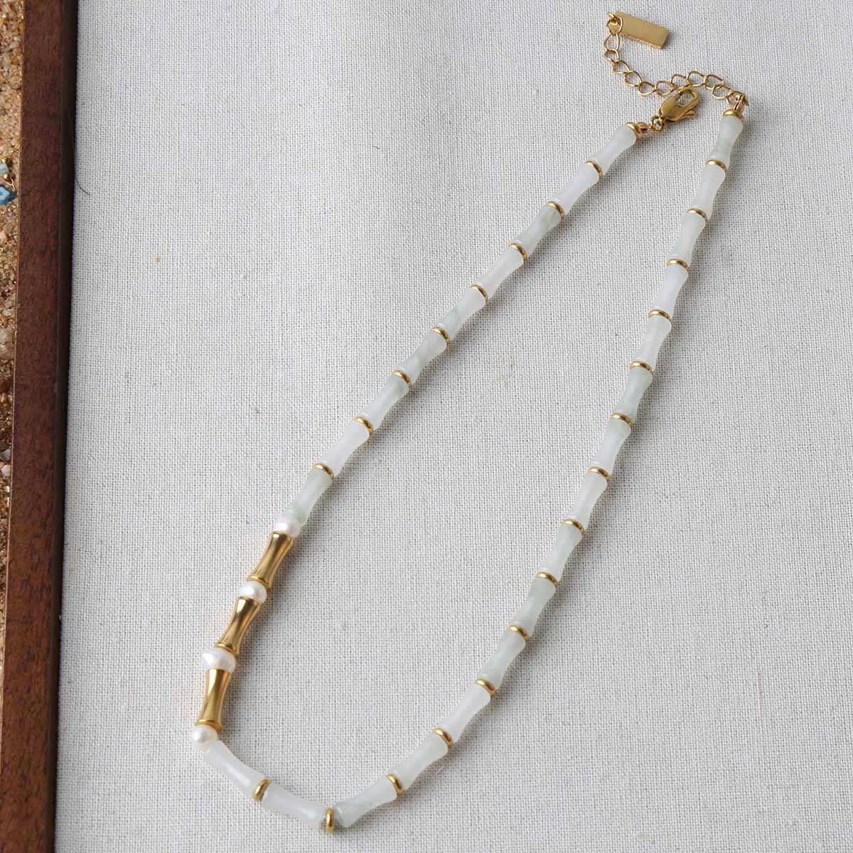 White jade stone bamboo neckla - đánh giá và giá Travel Accessories Dropshipping